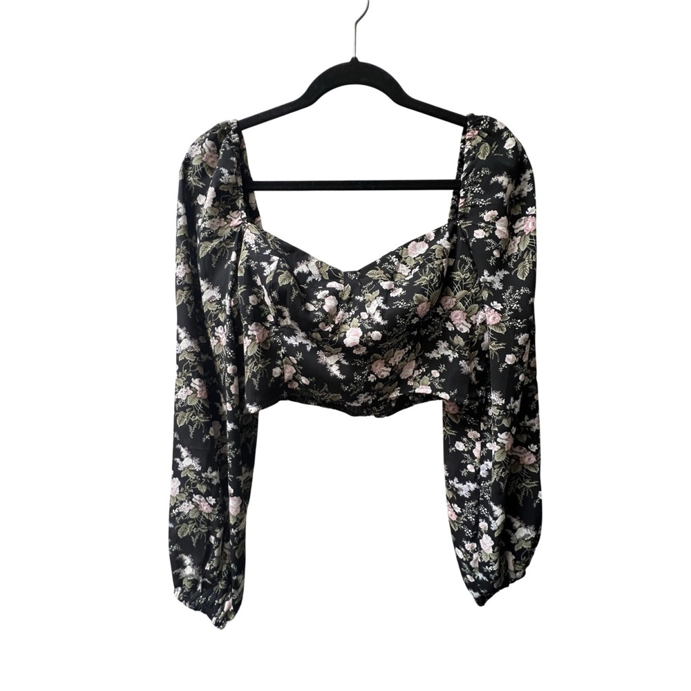 OAK + FORT Floral Black Crop Top